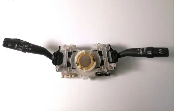 Lexus ES 250 - 300 - 330 Wiper turn signal indicator stalk/switch