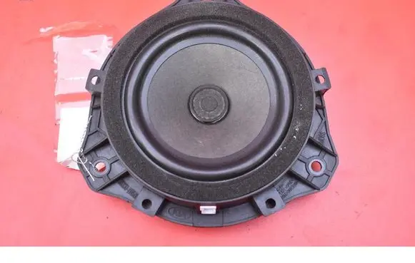 KIA Rio Subwoofer speaker 963301W500