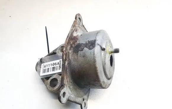 Opel Zafira B Engine mount bracket 13159995