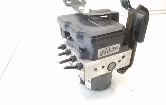 Hyundai ix35 ABS Pump 589202Y350