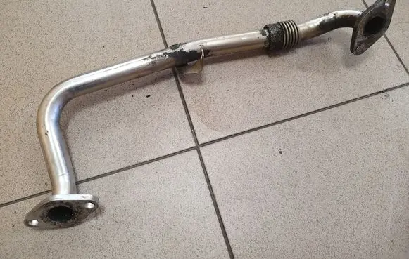 Skoda Octavia Mk2 (1Z) EGR valve line/pipe/hose 03G131521AQ