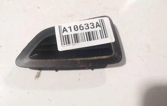 Ford Fiesta Dash center air vent grill 8a61a045g51a 8a61-a045g51-a