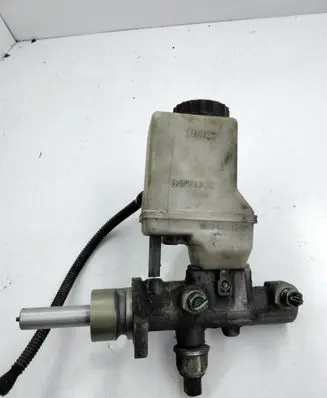 Citroen C5 Master brake cylinder 0204221957 6921308129802480016 Y21223