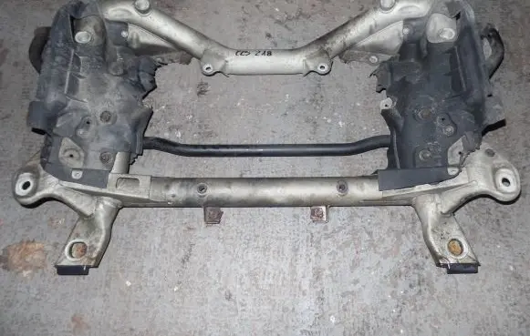 Mercedes-Benz CLS C218 X218 Front subframe A212628061