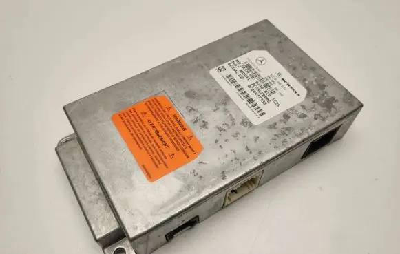 Mercedes-Benz CL C215 Phone keyboard A2408201526