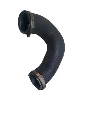 Audi Q7 4L Intercooler hose/pipe 7L6145972E