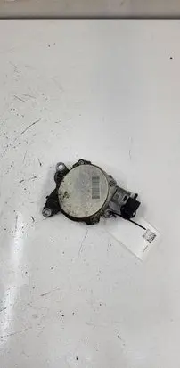 Nissan Qashqai+2 Vacuum pump 146503760R