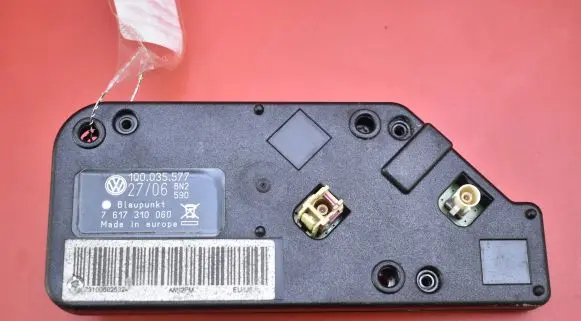 Volkswagen Eos Sound amplifier 1Q0035577