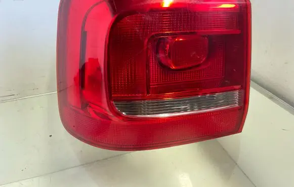 Volkswagen Touran II Rear/tail lights 