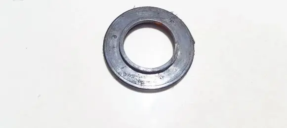Nissan Almera Tino Coil spring mount 