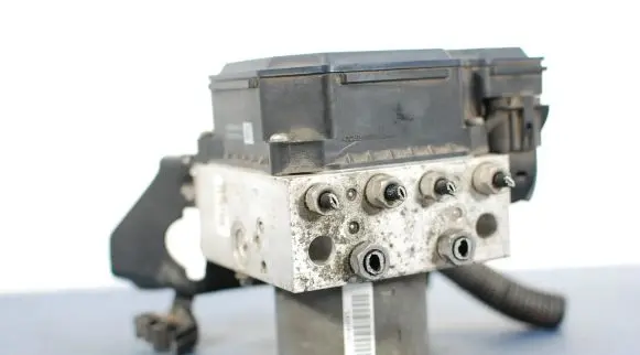 Ford Mondeo MK IV ABS Pump 9G912C405AA