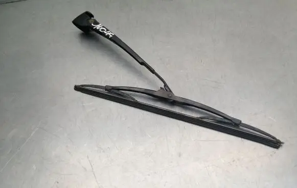 Volkswagen Golf IV Rear wiper blade 1J6955707
