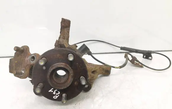 Toyota Avensis T250 Front wheel hub spindle knuckle 8954202040 0265006677
