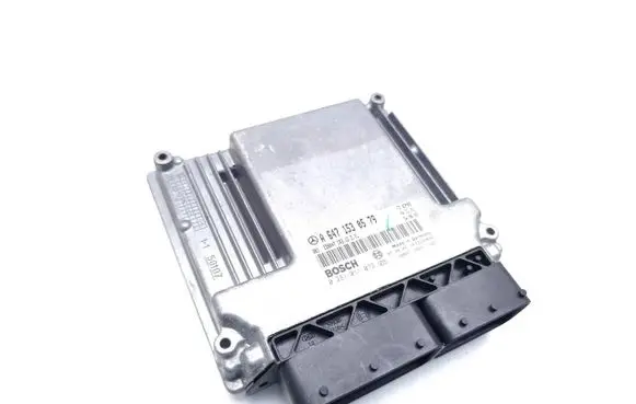 Mercedes-Benz E W211 Engine control unit/module A6471530579 0281011072
