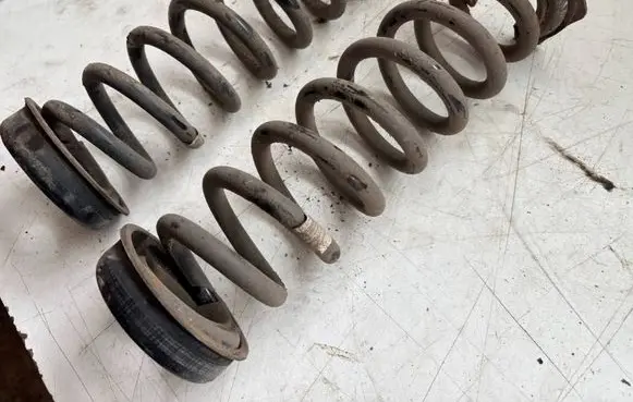 BMW 1 F20 F21 Rear coil spring 