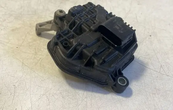 Audi Q3 F3 Other devices 05E907593