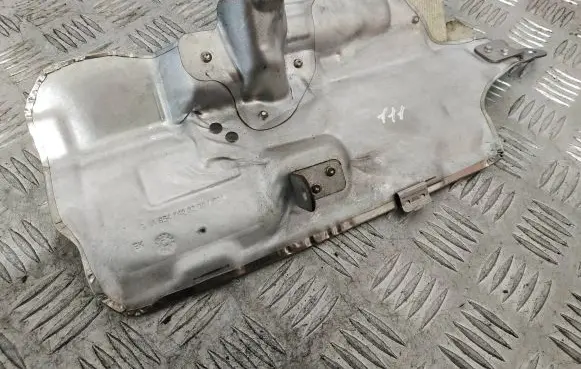 Mercedes-Benz S W222 Heat shield in engine bay A6541422200