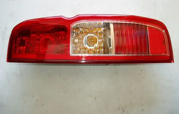 Nissan NP300 Rear/tail lights 22016467