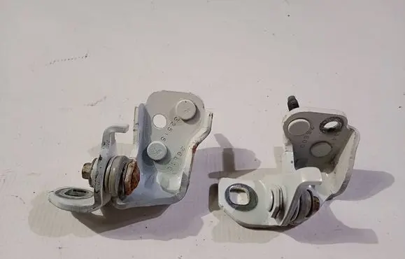 Ford Explorer V Rear door hinge set 26800