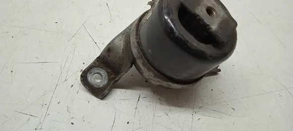 Volvo S80 Engine mount bracket 869N6F012