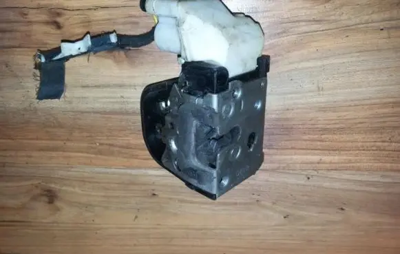 Fiat Punto (188) Front door lock