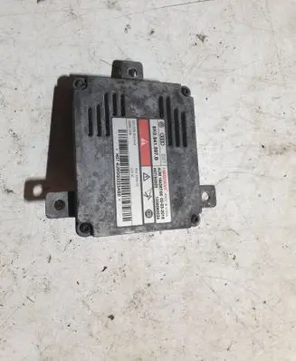 Volkswagen Touareg II Headlight ballast module Xenon 8K0941597B 4UM15436700 H07S0003