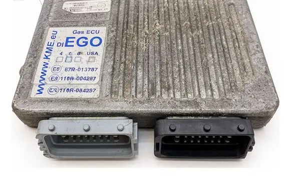 Jeep Grand Cherokee (WK) LP gas control unit module 67R013787