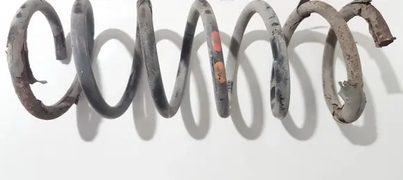 Ford Mondeo MK IV Rear coil spring