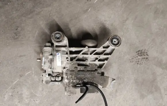 Skoda Octavia Mk2 (1Z) Rear differential 0br907554a 270121297 0br525010