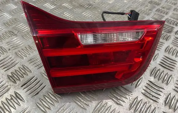 BMW 4 F32 F33 Tailgate rear/tail lights 7296101