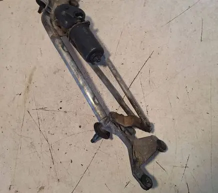Nissan Primera Wiper motor 288108U310
