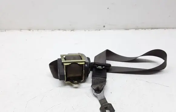 Audi A8 S8 D2 4D Front seatbelt 4D0857706