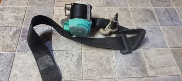 Nissan Note (E11) Rear seatbelt 888459U05A 045520 2SANM0T0A