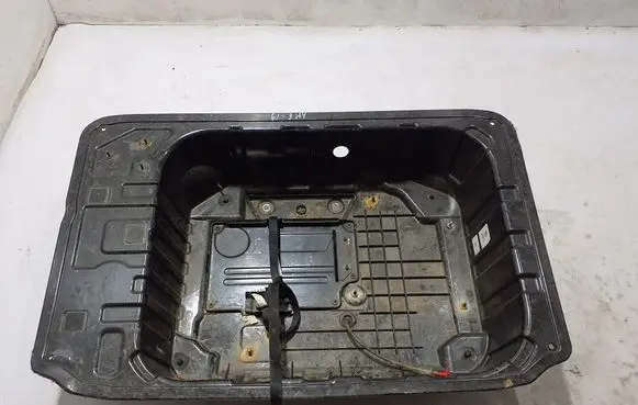Mercedes-Benz AMG GT 4 x290 w290 Other trunk/boot trim element A2906100400