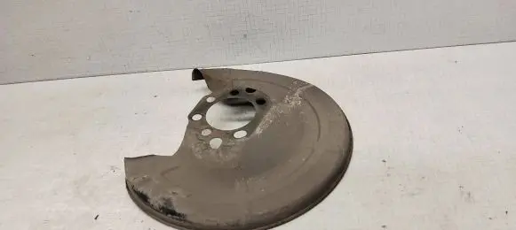 Opel Zafira B Rear brake disc plate dust cover 