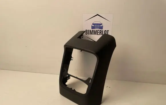 Audi A3 S3 8V Other center console (tunnel) element 8V0864376B
