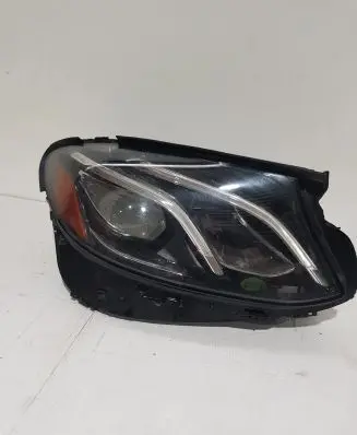 Mercedes-Benz E W213 Headlight/headlamp A2139064404