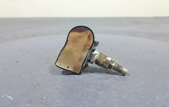 KIA Sportage Tire pressure sensor 52933D9100