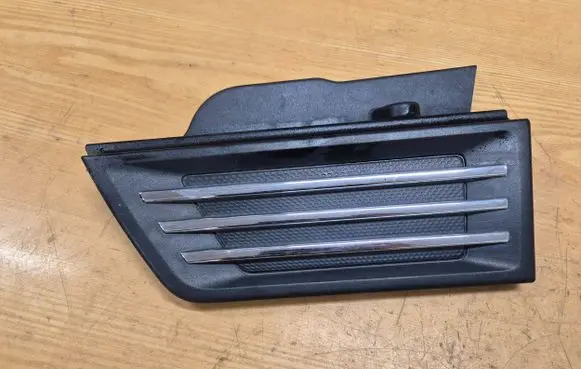 Dodge Nitro Fender grill 55157165 85501B SR7843