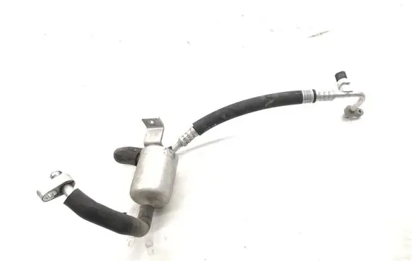 Hyundai Kona I Air conditioning (A/C) pipe/hose 