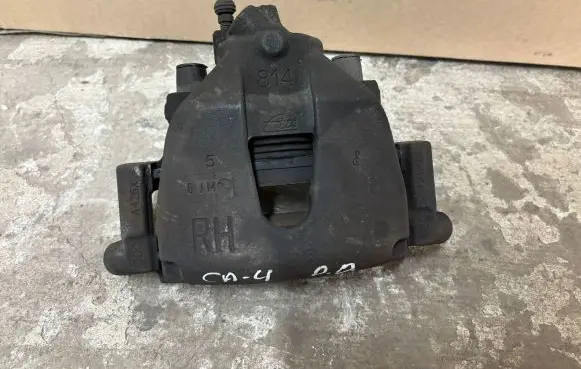 Ford Grand C-MAX Front brake caliper