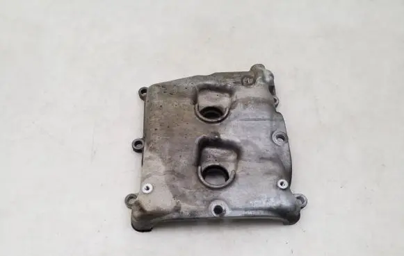 Subaru Outback Rocker cam cover 