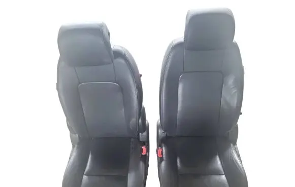 Seat set