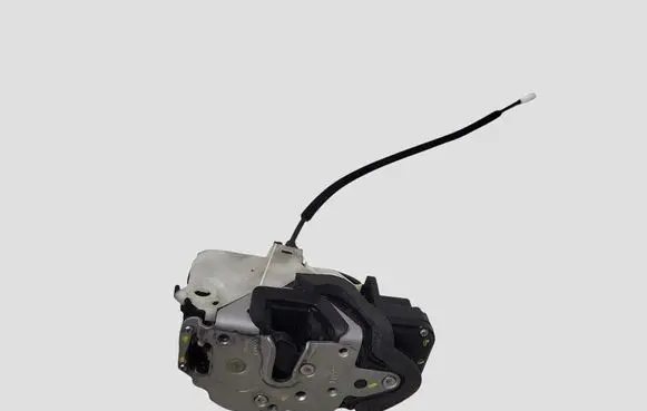 Opel Insignia A Front door lock