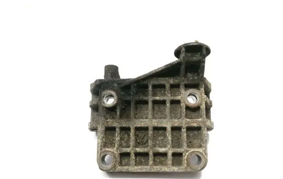 Volkswagen Phaeton Generator/alternator bracket 059903143K