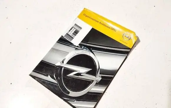 Opel Insignia A Owners service history hand book 