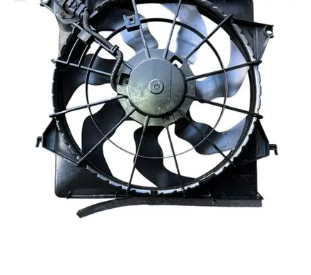 Hyundai ix35 Air conditioning (A/C) fan (condenser) 
