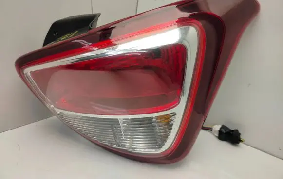 Hyundai i10 Rear/tail lights 2013R
