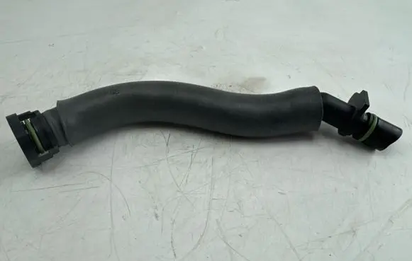 Audi A3 8Y Breather hose/pipe 05C103474C