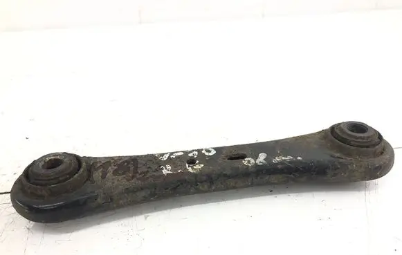 Volvo V70 Rear control arm